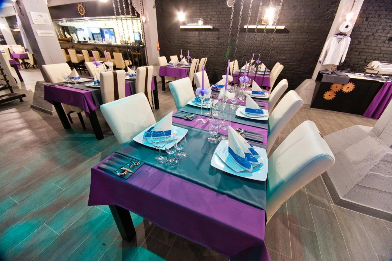 Hotel Malinowski Business Gliwice Exteriör bild