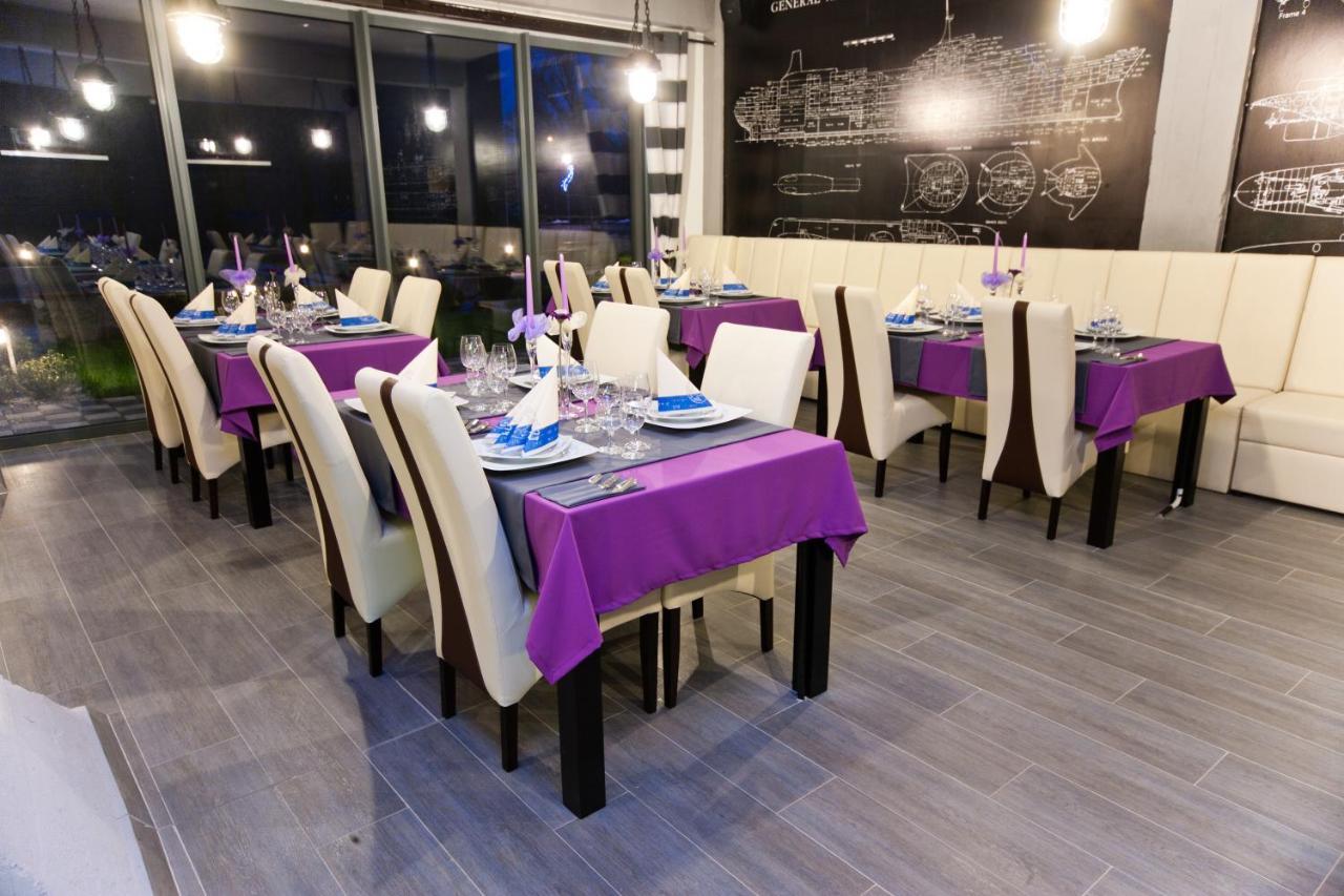Hotel Malinowski Business Gliwice Exteriör bild