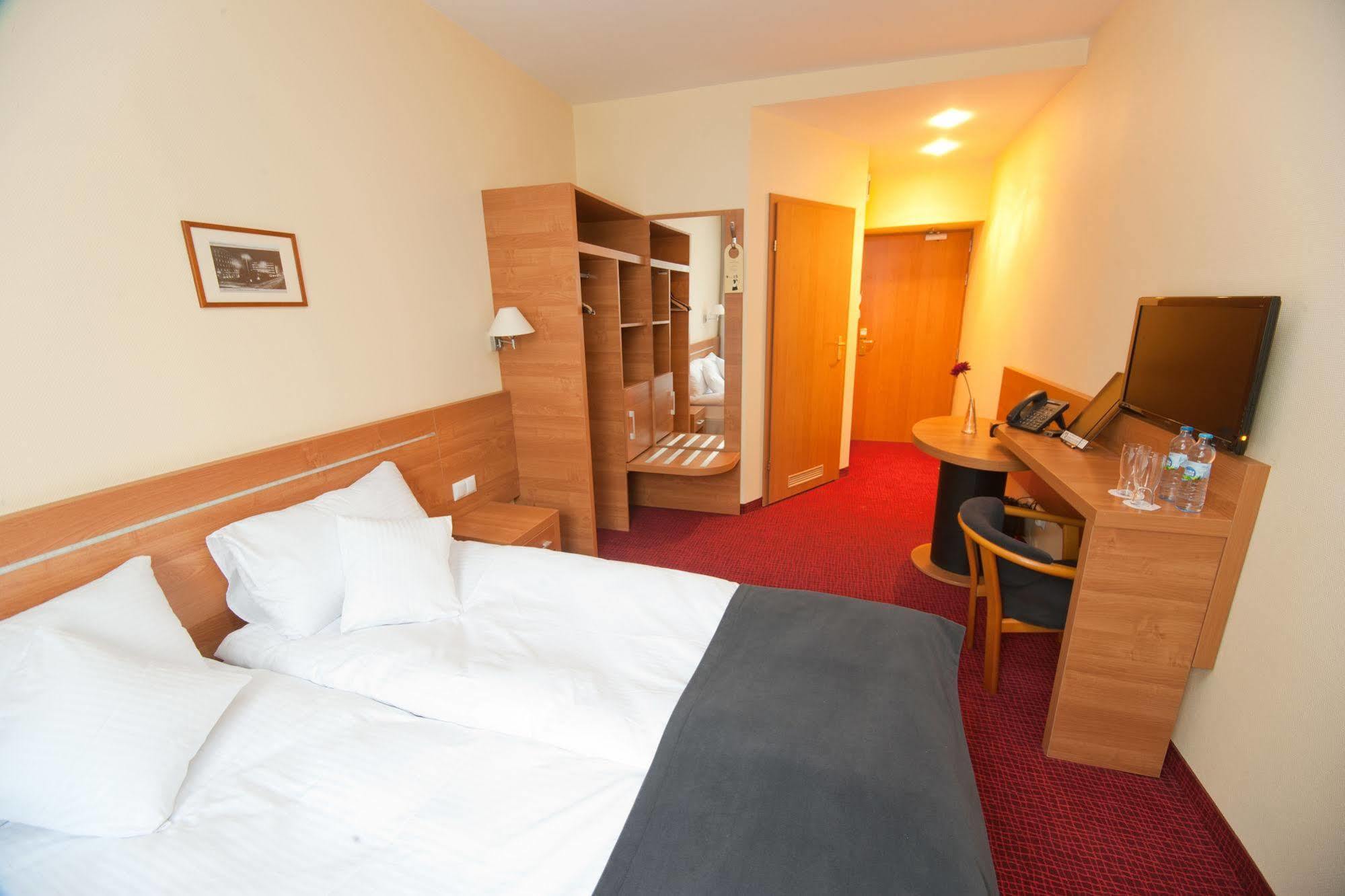 Hotel Malinowski Business Gliwice Rum bild