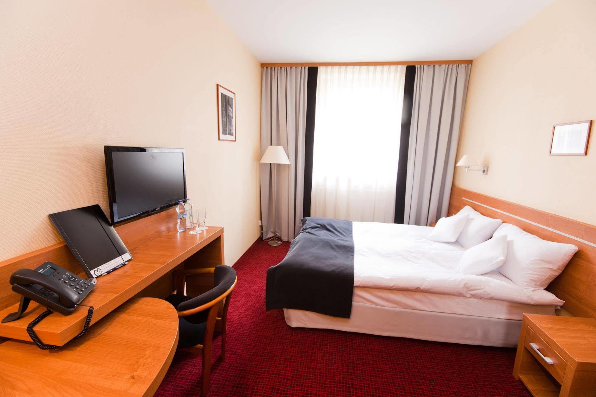 Hotel Malinowski Business Gliwice Rum bild
